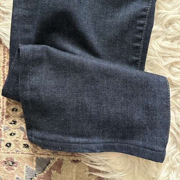 Men’s Joe’s Jeans Classic Jeans in Dark Blue Wash Professionally Shortened - Picture 4 of 16